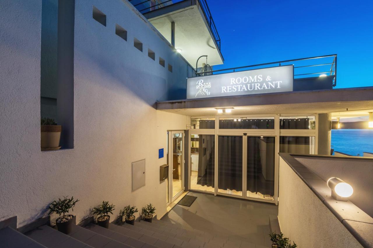 Hotel Rooms Roccia Novigrad  Εξωτερικό φωτογραφία