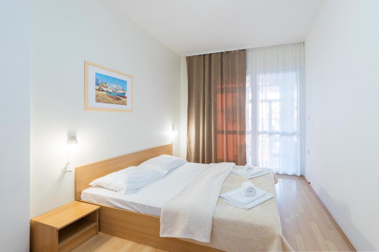 Hotel Rooms Roccia Novigrad  Εξωτερικό φωτογραφία
